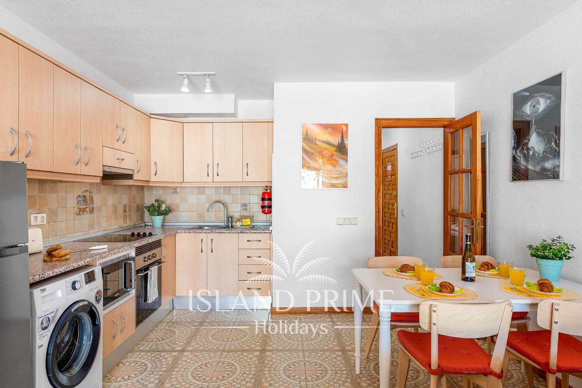 Apartment Garden Relax With Heated Pool Views Fc15